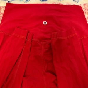Lululemon 28 inch red align leggings